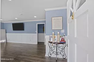 2406 N Hills Dr, New Bern, NC 28562 - Photo 3