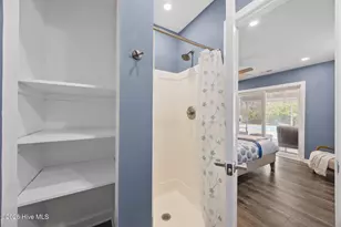 2406 N Hills Dr, New Bern, NC 28562 - Photo 23
