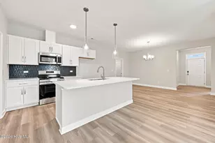 960 Rialto Ln, Ayden, NC 28513 - Photo 17