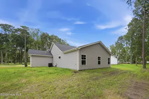 960 Rialto Ln, Ayden, NC 28513 - Photo 37