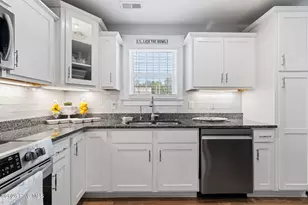 1221 Maple Rd, Southport, NC 28461 - Photo 15