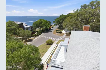 301 E Bay Street, Southport, NC 28461 - Photo 59