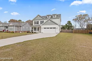 1616 Chadwick Shores Dr, Sneads Ferry, NC 28460 - Photo 3