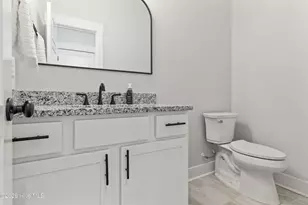 1616 Chadwick Shores Dr, Sneads Ferry, NC 28460 - Photo 19