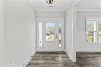 1616 Chadwick Shores Drive, Sneads Ferry, NC 28460 - Photo 5