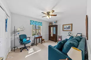 205 W Hedgelawn Way, Southern Pines, NC 28387 - Photo 25