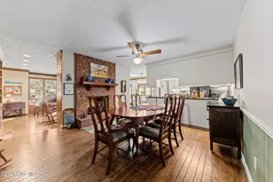 205 W Hedgelawn Way, Southern Pines, NC 28387 - Photo 9