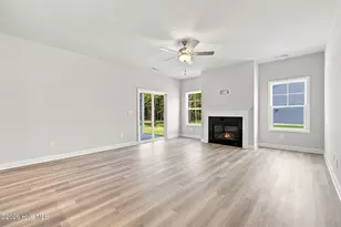 2986 Tucker Hl Dr, Grimesland, NC 27837 - Photo 5