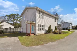 101 & 301 Johns Way, Newport, NC 28570 - Photo 11
