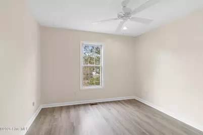 101 & 301 Johns Way, Newport, NC 28570 - Photo 21