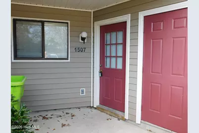 1507 College Way, New Bern, NC 28562 - Photo 1