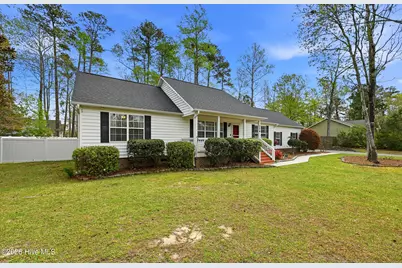 326 Knollwood Drive, Hampstead, NC 28443 - Photo 3