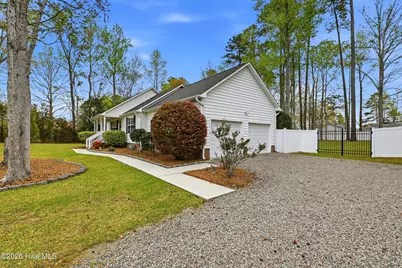 326 Knollwood Drive, Hampstead, NC 28443 - Photo 3