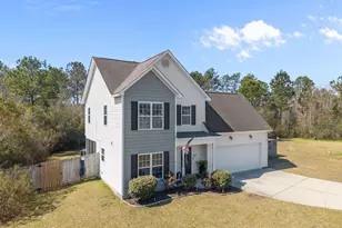 117 Blossom Court, Maple Hill, NC 28454 - Photo 3