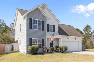 117 Blossom Court, Maple Hill, NC 28454 - Photo 5