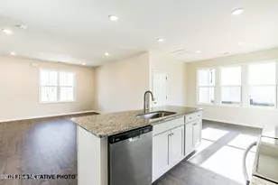 570 Springtooth Dr, Zebulon, NC 27597 - Photo 5