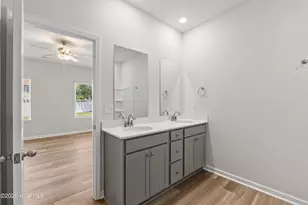 203 Kiera Ln NW, Supply, NC 28462 - Photo 39