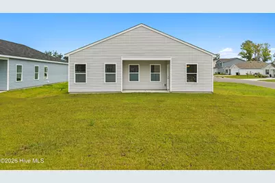 203 Keira Lane NW, Supply, NC 28462 - Photo 5