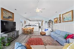 813 N New River Dr, Surf City, NC 28445 - Photo 15