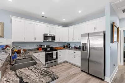 813 N New River Drive #B, Surf City, NC 28445 - Photo 15