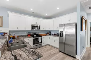 813 N New River Dr, Surf City, NC 28445 - Photo 15