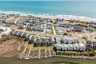 813 N New River Dr, Surf City, NC 28445 - Photo 13
