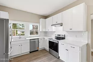 209 S 13th St, Wilmington, NC 28401 - Photo 29