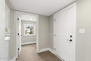 209 S 13th St, Wilmington, NC 28401 - Photo 27