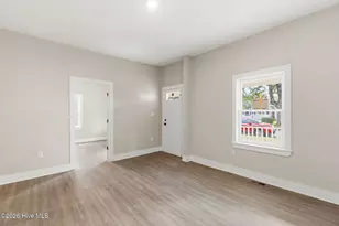 209 S 13th St, Wilmington, NC 28401 - Photo 11