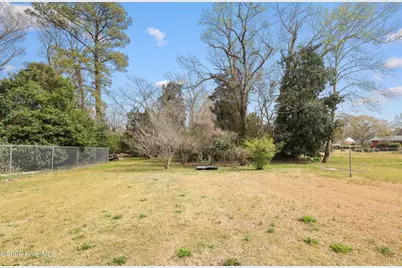 706 Seminole Trail, Jacksonville, NC 28540 - Photo 33