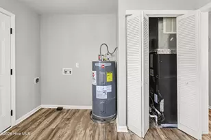 706 Seminole Trail, Jacksonville, NC 28540 - Photo 17