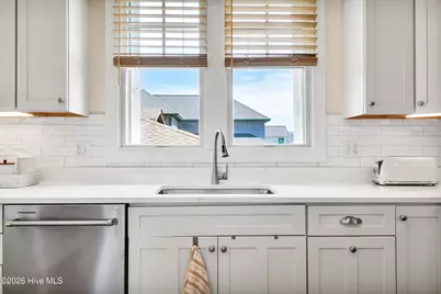4 E Raleigh Street, Wrightsville Beach, NC 28480 - Photo 13