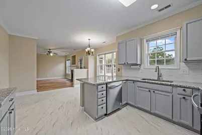 208 Chastain Drive, Jacksonville, NC 28546 - Photo 9