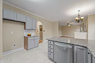 208 Chastain Dr, Jacksonville, NC 28546 - Photo 13