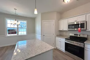 826 Hidden Bridge Rd, Jacksonville, NC 28546 - Photo 25
