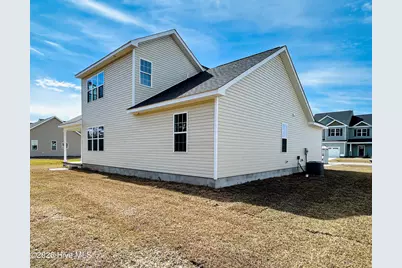 826 Hidden Bridge Road, Jacksonville, NC 28546 - Photo 9