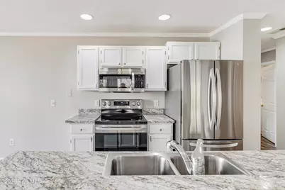 3030 Marsh Winds Circle #Unit 802, Southport, NC 28461 - Photo 9