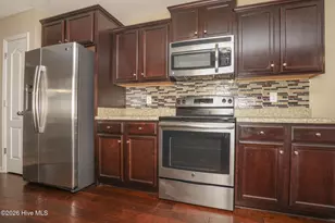 208 Imperial Ln, Jacksonville, NC 28546 - Photo 13