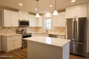 2007 Fisher St, Morehead City, NC 28557 - Photo 13