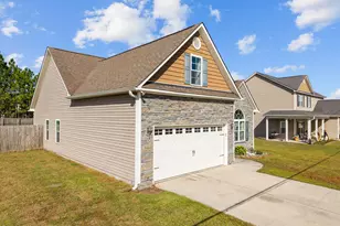 257 E Ivybridge Dr, Hubert, NC 28539 - Photo 3