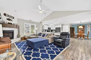 125 Lighthouse Dr, Carolina Beach, NC 28428 - Photo 35