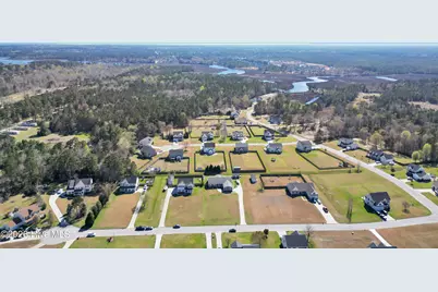 210 Dorovan Court, Hubert, NC 28539 - Photo 35