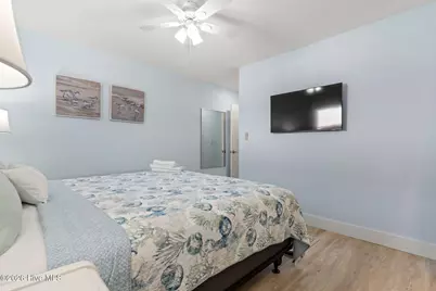 309 NE 41st Street, Oak Island, NC 28465 - Photo 27