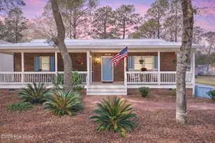 309 NE 41st St, Oak Island, NC 28465 - Photo 7