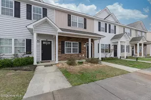 518 Oyster Rock Ln, Sneads Ferry, NC 28460 - Photo 3