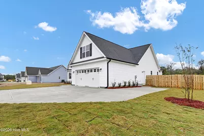 466 Bellows Lane, Rocky Point, NC 28457 - Photo 3