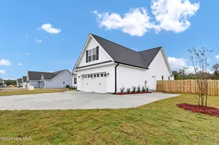 466 Bellows Ln, Rocky Point, NC 28457 - Photo 3