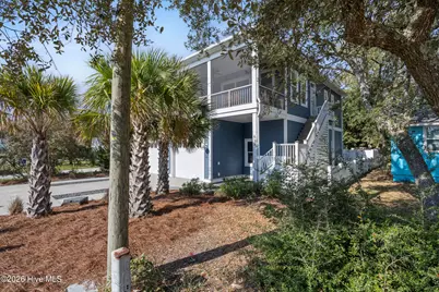 638 S Fourth Avenue, Kure Beach, NC 28449 - Photo 5