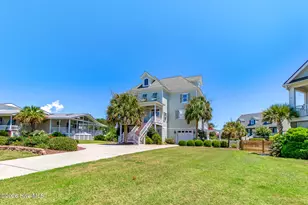 111 Riverside Ave, Morehead City, NC 28557 - Photo 59