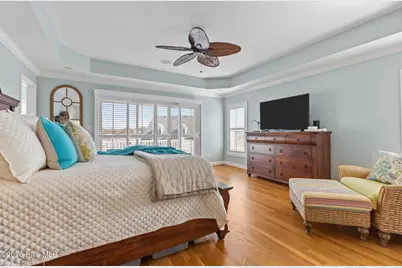 111 Riverside Avenue, Morehead City, NC 28557 - Photo 33